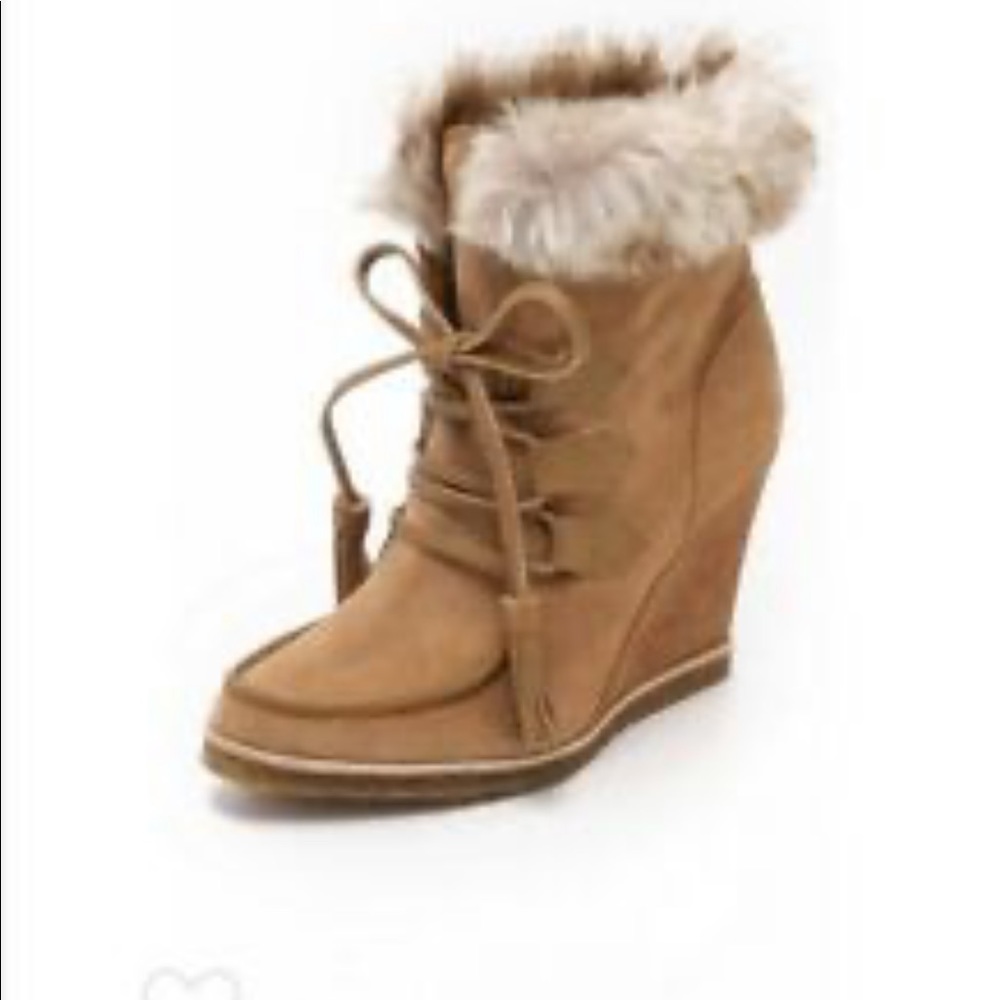 Splendid Targan bootie with Fur. Tan. Worn once.